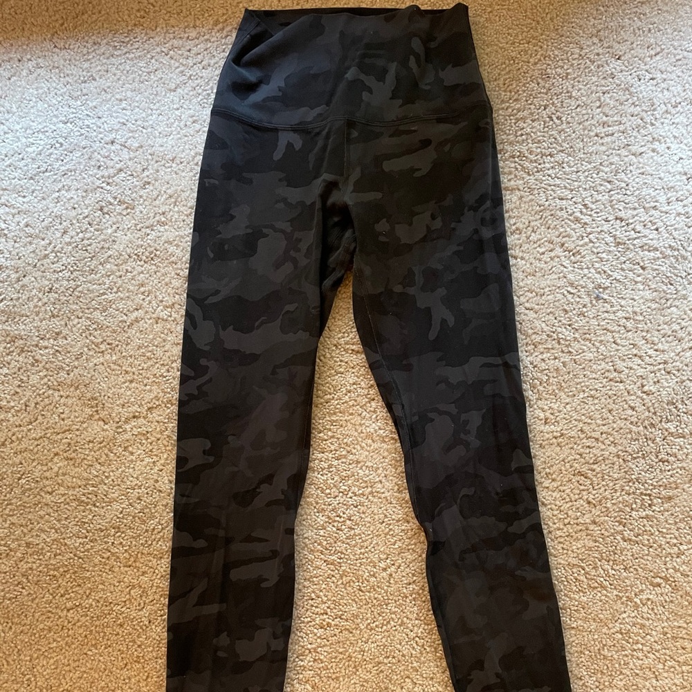 Lululemon Align Pant II 28” Camo leggings